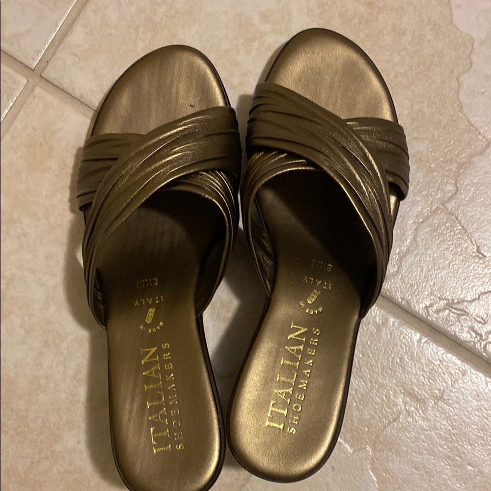 Italian Shoemakers Women's Bronze Sandals
